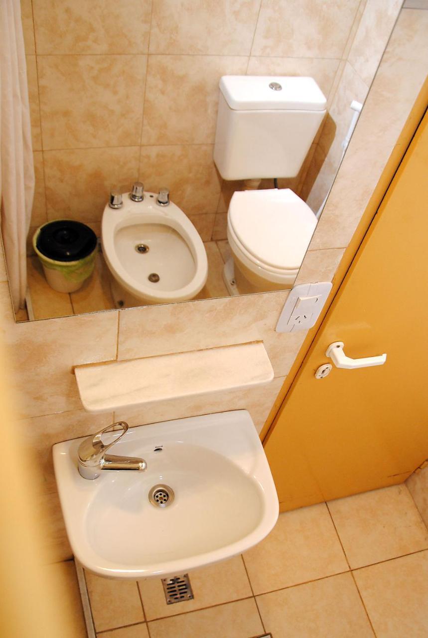 Hotel Inti Huasi Сан-Фернандо-дель-Валье-де-Катамарка Экстерьер фото